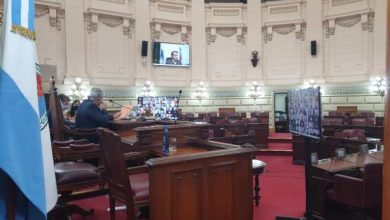 Photo of El Gobierno consiguió un empate en la Legislatura