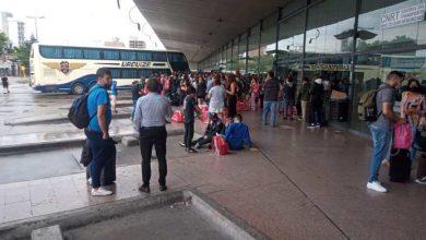 Photo of Protesta en la Terminal: tres choferes de un viaje de estudio dieron positivo de narcolemia