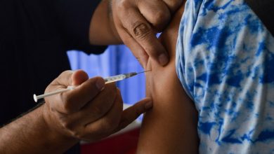 Photo of Aplicarán terceras dosis de vacunas sin turno a mayores de 40 años