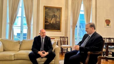 Photo of Perotti se reunió en EE.UU. con inversores para promover el acceso al mercado de productos santafesinos