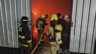 Photo of Voraz incendio y pérdidas millonarias en una fábrica de Roldán
