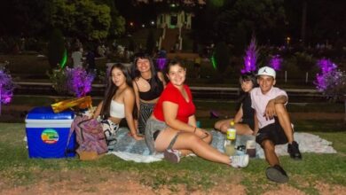 Photo of El primer picnic nocturno del año llega al Rosedal del parque de la Independencia